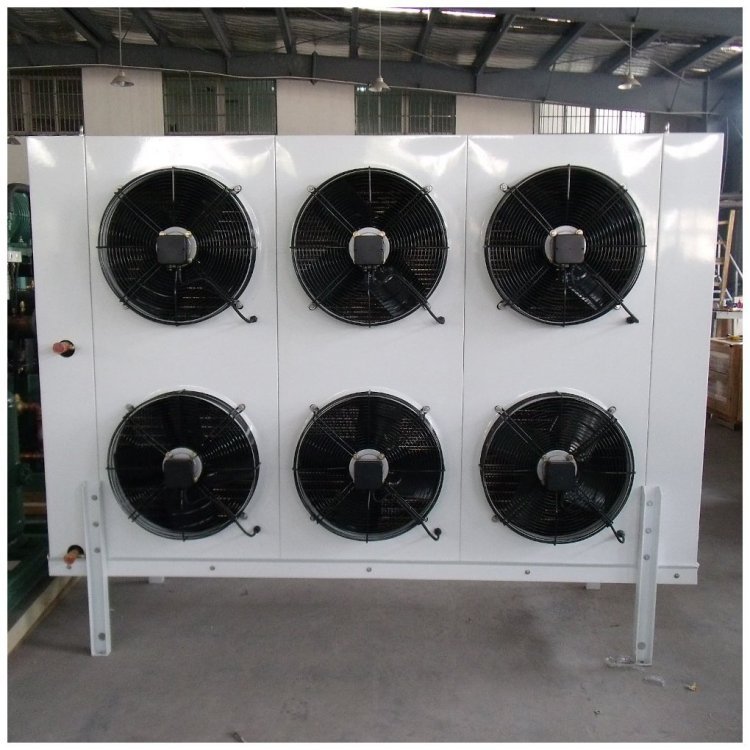 Монтаж компрессорно-конденсаторного блока (ККБ) в Туле